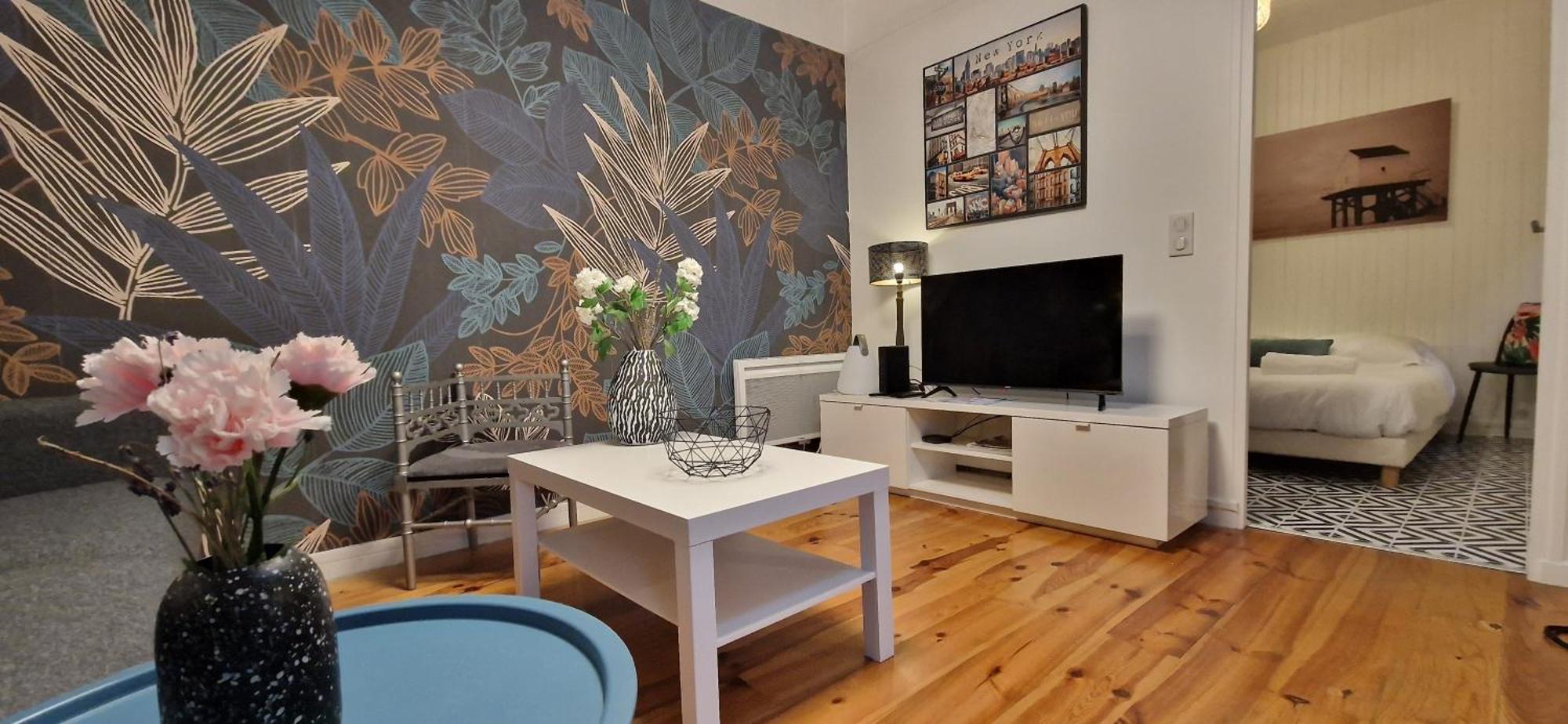 House - Sunlit Haven With Outdoor Terrace, Garage And Metro 14, Rer B Leilighet Gentilly Eksteriør bilde